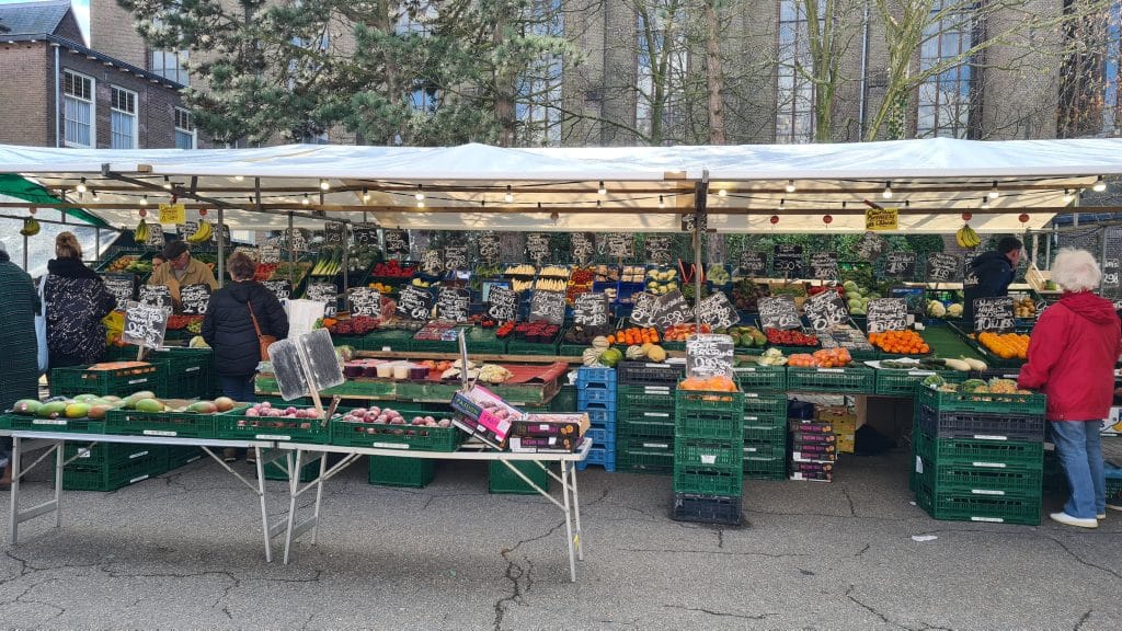 Weekly market at Noordwijk-Binnen