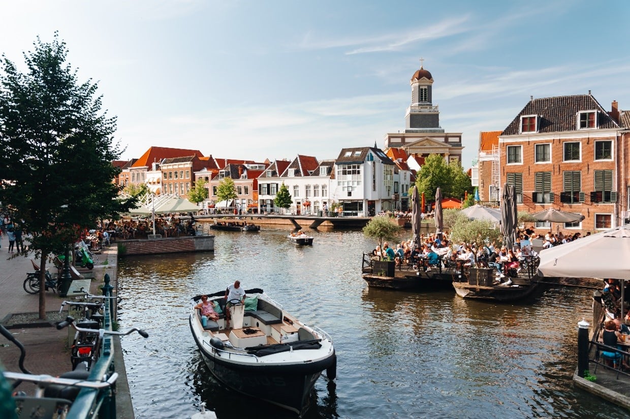 Leiden centre canals